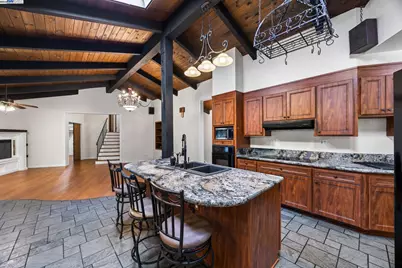 699 Fiesta Place, Hayward, CA 94544 - Photo 15