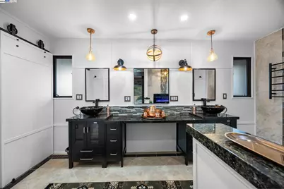 699 Fiesta Place, Hayward, CA 94544 - Photo 29