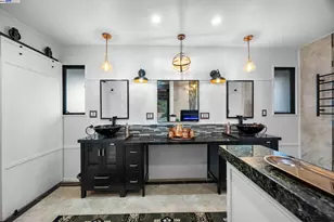 699 Fiesta Pl, Hayward, CA 94544 - Photo 29