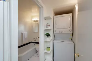 2000 Clinton Ave, Alameda, CA 94501 - Photo 29