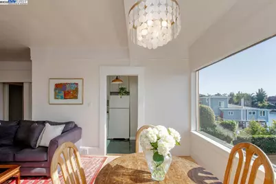 2000 Clinton Ave, Alameda, CA 94501 - Photo 15