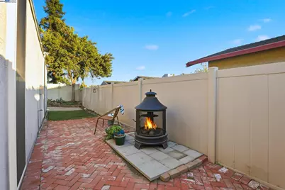 777 Partridge Cmn, Livermore, CA 94551 - Photo 23