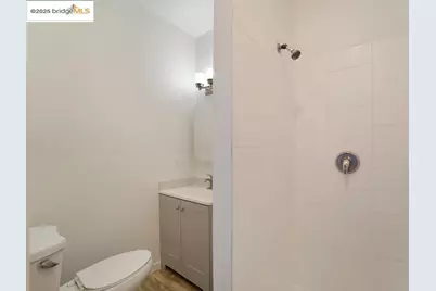 203 Bissell Ave, Richmond, CA 94801 - Photo 15