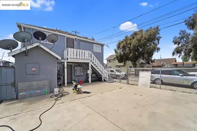 203 Bissell Ave, Richmond, CA 94801 - Photo 29