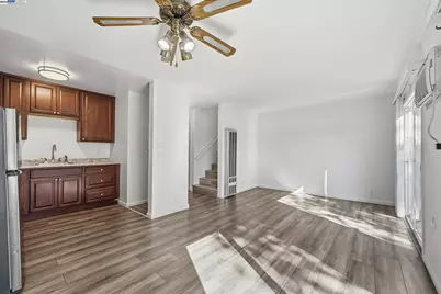 7595 Amador Valley Blvd, Dublin, CA 94568 - Photo 15