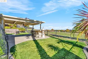 354 Pebble Beach Dr, Brentwood, CA 94513 - Photo 43