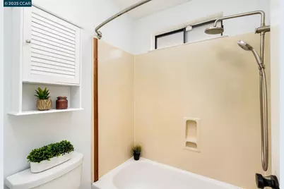 1722 Villa Way, Walnut Creek, CA 94595 - Photo 13