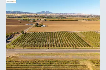 2017 Walnut Blvd, Brentwood, CA 94513 - Photo 11