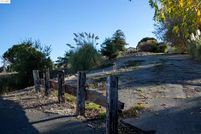 [Address not provided], San Pablo, CA 94806 - Photo 11