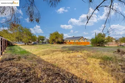 64 Bella Monte Ave, Bay Point, CA 94565 - Photo 15