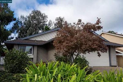 4962 Shadowfalls Dr, Martinez, CA 94553 - Photo 39