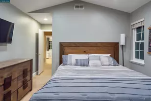 4962 Shadowfalls Dr, Martinez, CA 94553 - Photo 19