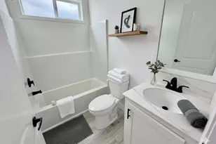 2572 Parkside Dr, Union City, CA 94587 - Photo 7