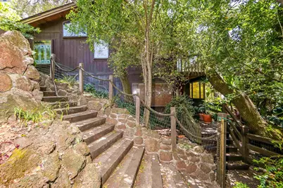 21 Red Rock Way, San Rafael, CA 94903 - Photo 1