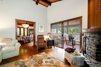 21 Red Rock Way, San Rafael, CA 94903 - Photo 13