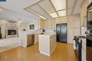 1966 Windward Point, Discovery Bay, CA 94505 - Photo 15