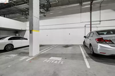 6466 Hollis St #242, Emeryville, CA 94608 - Photo 17