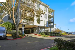 2 Admiral Dr, Emeryville, CA 94608 - Photo 3