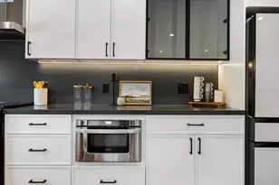 354 49th St, Oakland, CA 94609 - Photo 15