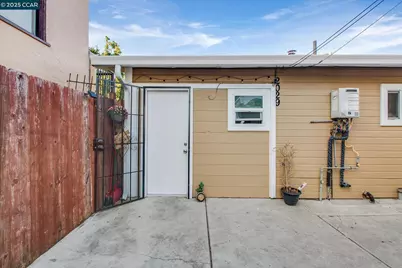 2027 83rd Ave, Oakland, CA 94621 - Photo 41