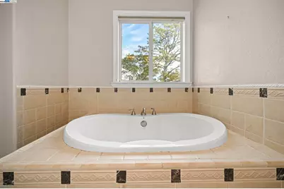 799 Moraga Rd, Lafayette, CA 94549 - Photo 23