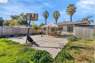 2020 American St., Stockton, CA 95206 - Photo 23