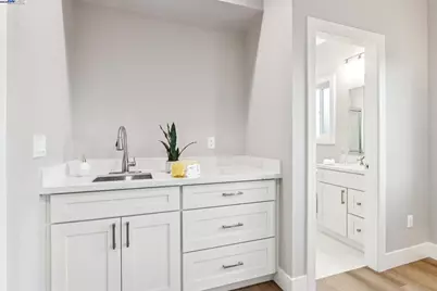 265 Berry Avenue, Hayward, CA 94544 - Photo 27