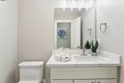 265 Berry Avenue, Hayward, CA 94544 - Photo 29