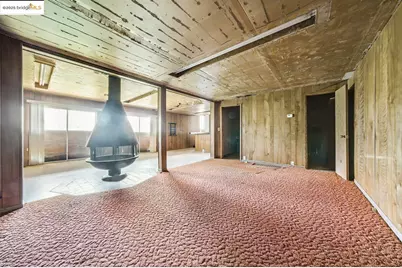 11201 Lochard Street, Oakland, CA 94605 - Photo 31