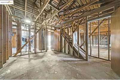 11201 Lochard Street, Oakland, CA 94605 - Photo 25