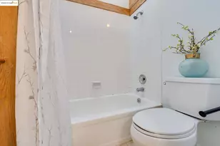 2316 Blake St, Berkeley, CA 94704 - Photo 25