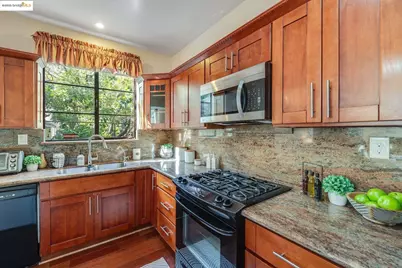 2316 Blake St #D, Berkeley, CA 94704 - Photo 11