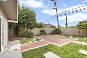 2353 Georgia Ave, Stockton, CA 95206 - Photo 23