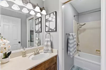 26953 Hayward Blvd #105, Hayward, CA 94542 - Photo 17