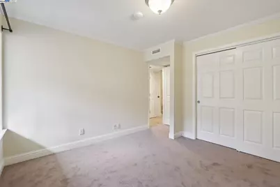 2720 Oak Rd #127, Walnut Creek, CA 94597 - Photo 15
