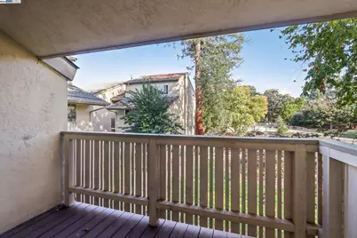 2720 Oak Rd #127, Walnut Creek, CA 94597 - Photo 27