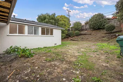 2541 Duke Ave, Richmond, CA 94806 - Photo 17