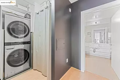 1201 Pine St #354, Oakland, CA 94607 - Photo 13