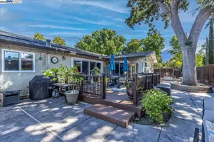 1766 Risdon Rd, Concord, CA 94518 - Photo 35