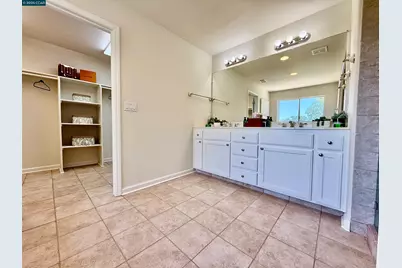 2325 Lansdowne Pl, Vallejo, CA 94591 - Photo 39