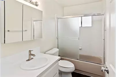 1512 Mozart St, Alameda, CA 94501 - Photo 25