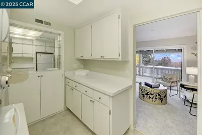 2900 Tice Creek Dr #1 & 3, Walnut Creek, CA 94595 - Photo 17