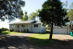 3710 Lakeview Dr, Shingle Springs, CA 95682 - Photo 5