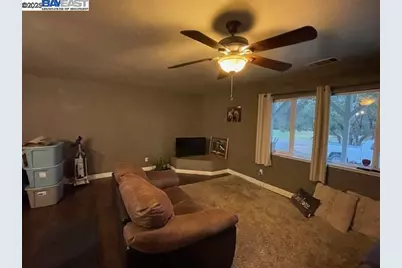 3710 Lakeview Dr, Shingle Springs, CA 95682 - Photo 15