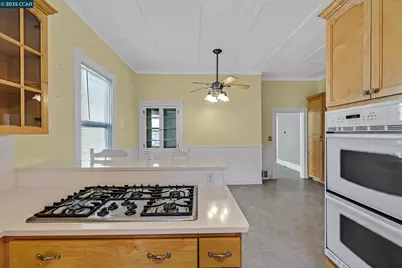 610 Quinan St, Pinole, CA 94564 - Photo 17