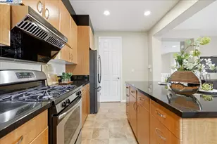 6586 Sierra Ln, Dublin, CA 94568 - Photo 19