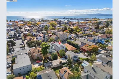 629 Santa Clara Ave., Alameda, CA 94501 - Photo 41