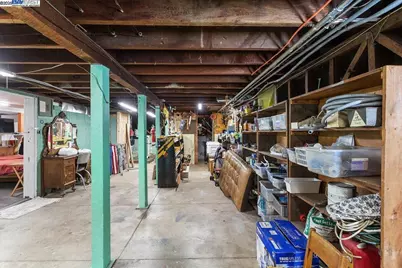 629 Santa Clara Ave., Alameda, CA 94501 - Photo 31