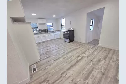 220 Lodi Ave, Lodi, CA 95240 - Photo 9