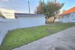 220 Lodi Ave, Lodi, CA 95240 - Photo 13